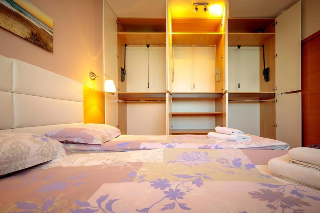 Green Apartment - Top Location, Near City Center! Sofia Exterior photo